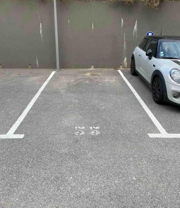 Parking Gratuit Grande Terrasse Proche Centre Ville Аячо Екстериор снимка