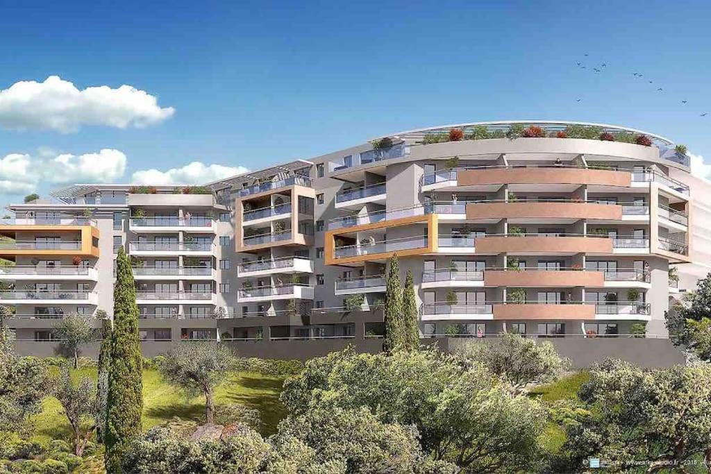 Parking Gratuit Grande Terrasse Proche Centre Ville Аячо Екстериор снимка